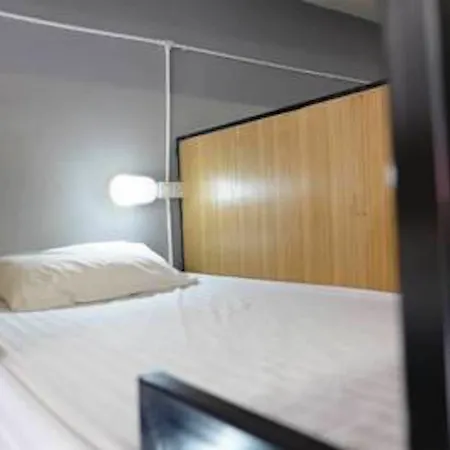 Took Took Hostel - Adults Only